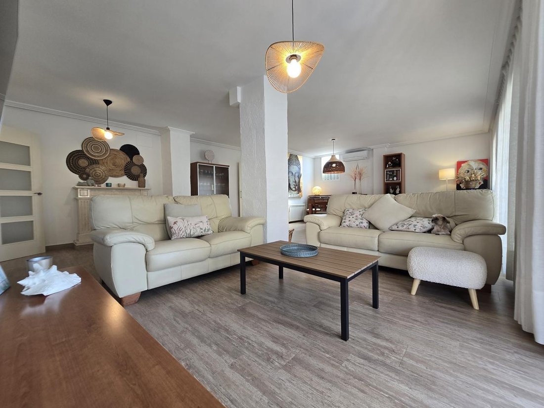 Villa in La Nucia, Land Valencia, Spanien 2 - 19137655