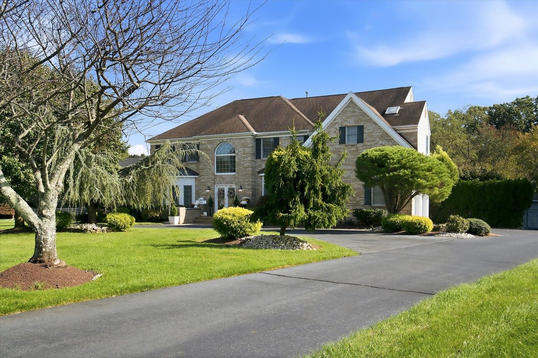 House in Freehold Township, New Jersey, United States 3 - 19137604