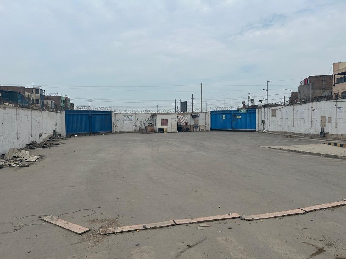 Land in Lima, Callao Region, Peru 4 - 19137560