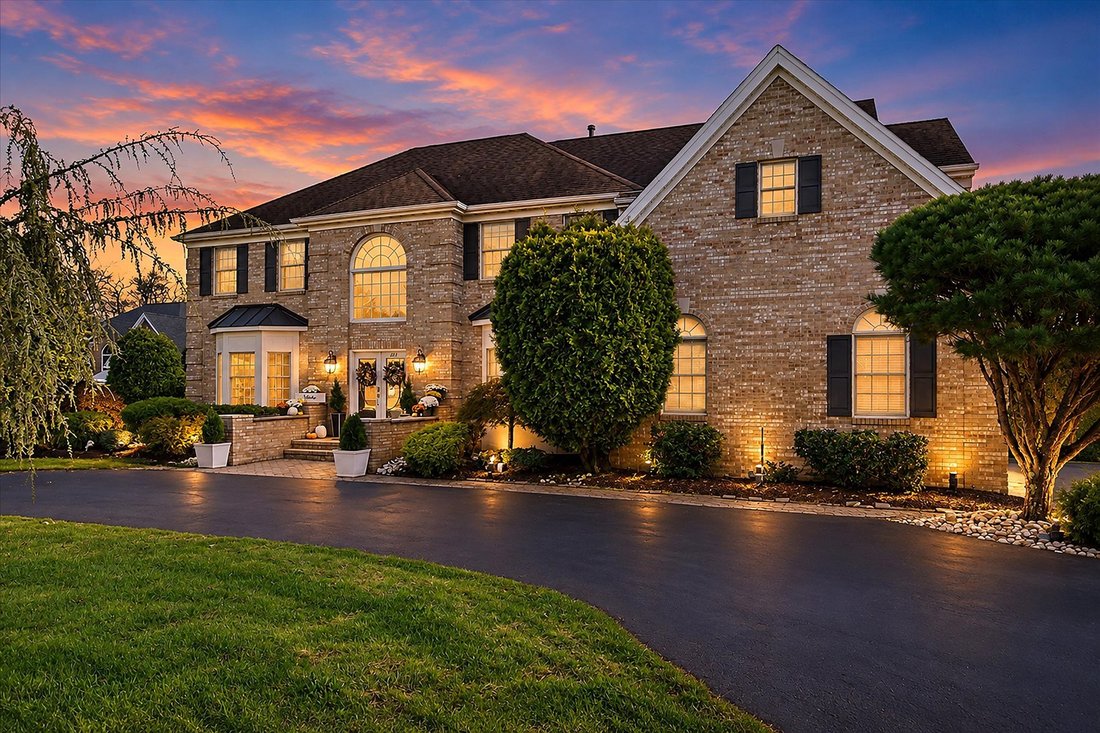 House in Freehold Township, New Jersey, United States 1 - 19137604