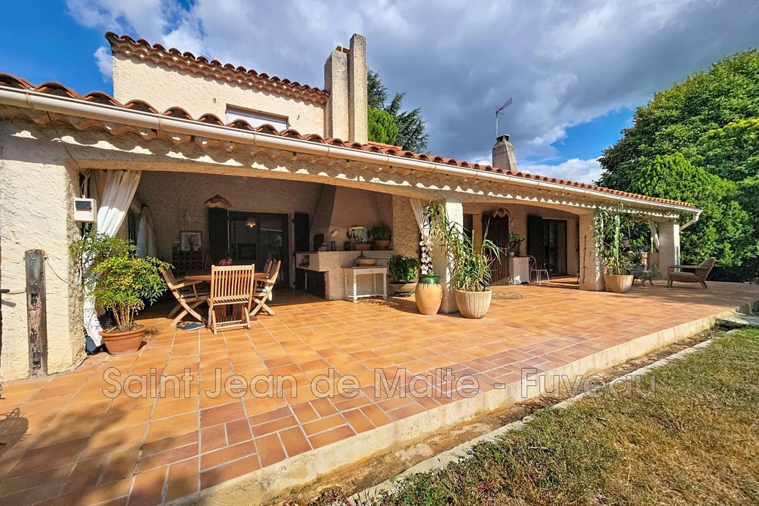 Villa in Hameau, Simiane-Collongue, France 5 - 19138429