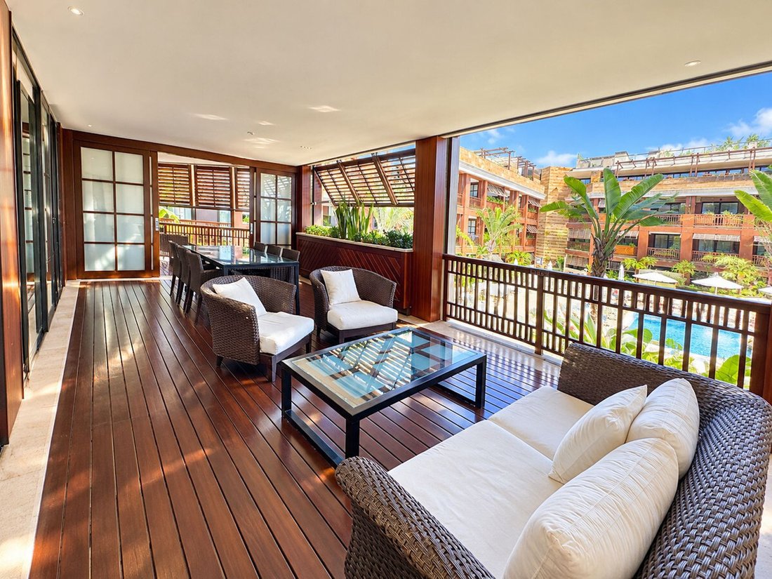Apartment in Puerto Banus, Marbella, Spain 2 - 19137862