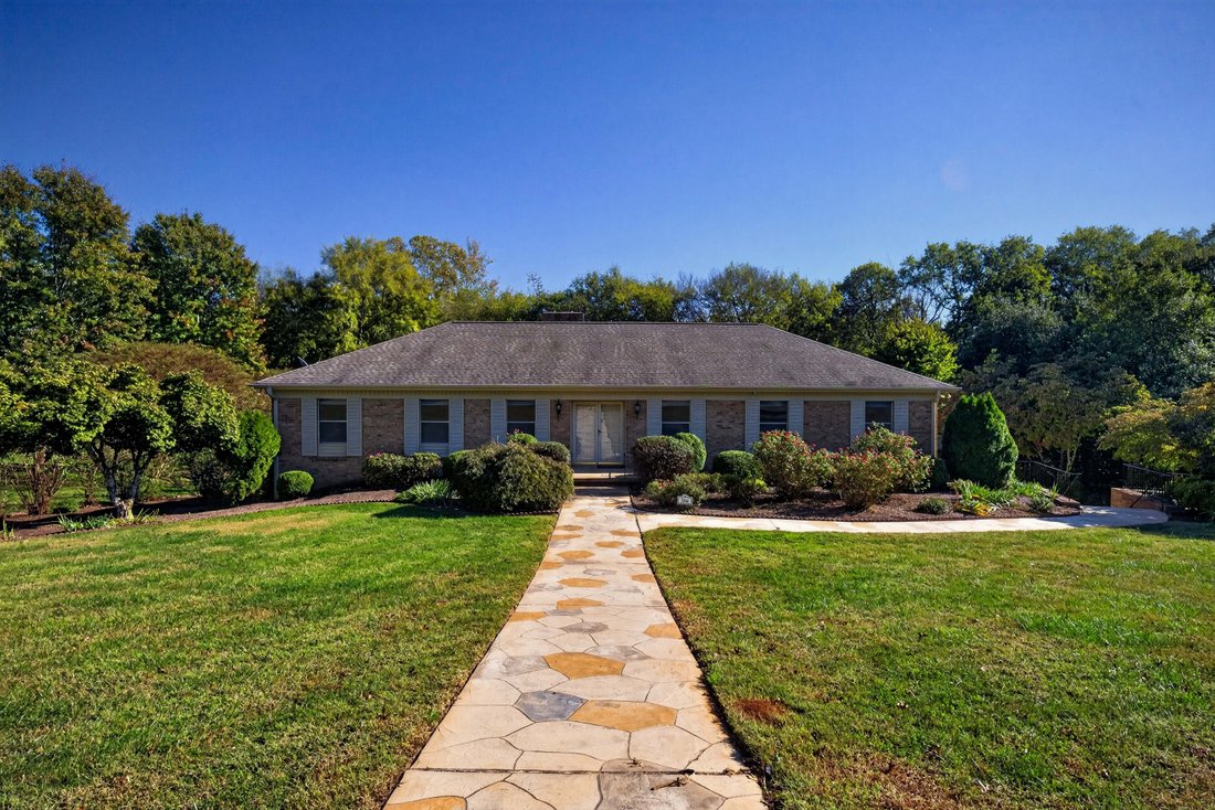 House in Knoxville, Tennessee, United States 2 - 19137991