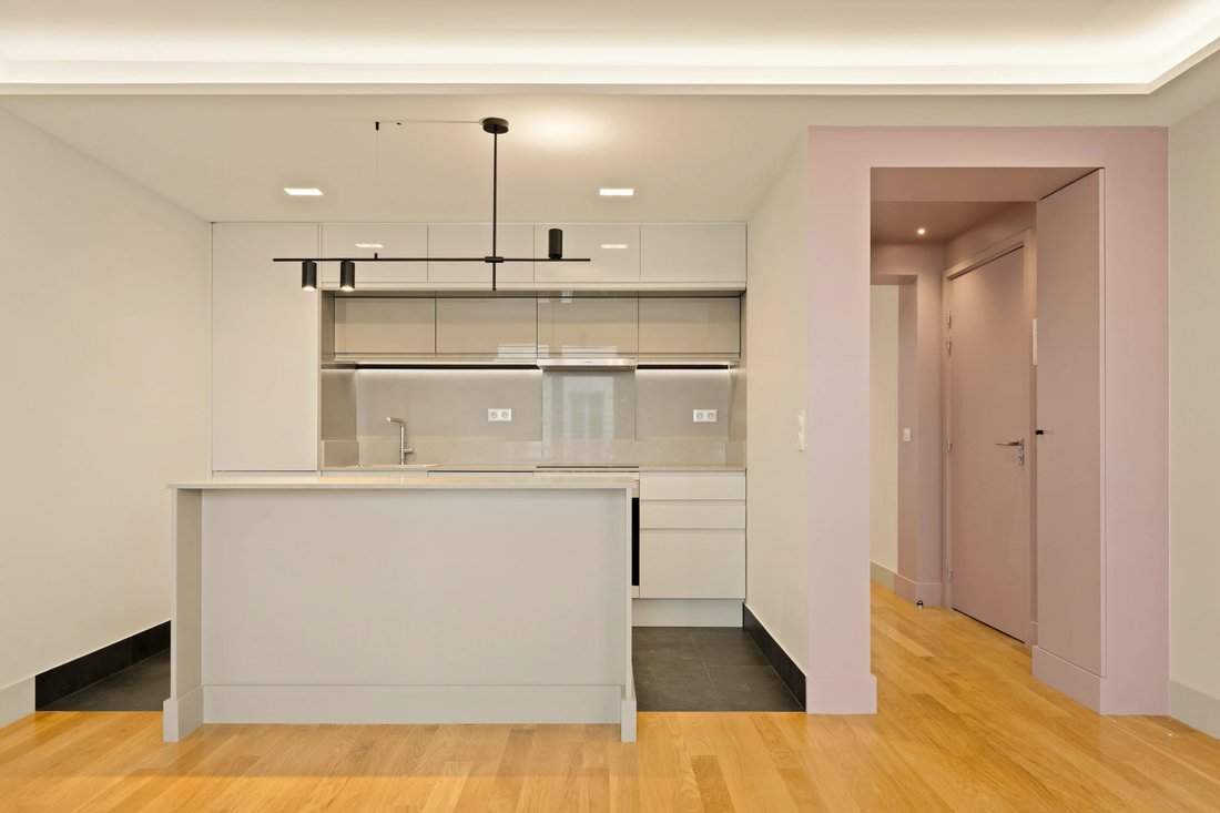 Apartment in Legendre-Lévis, Paris 17e Arrondissement, Paris 3 - 19137838