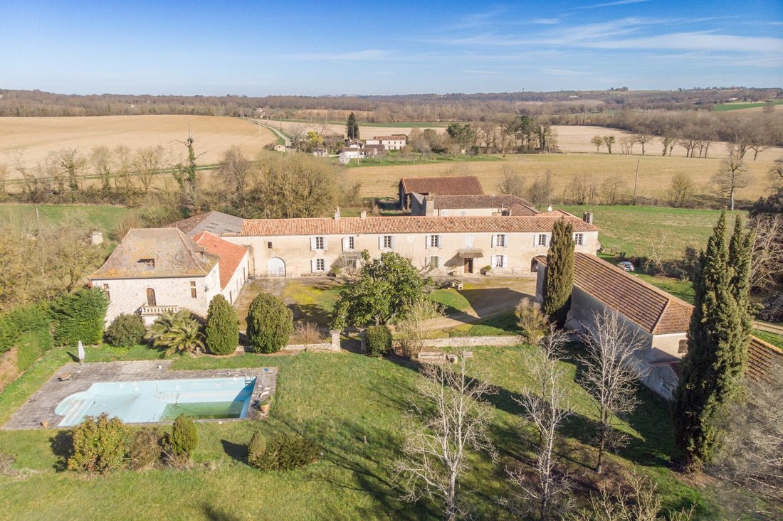 Domaine à Nord, Condom, France 2 - 19138085