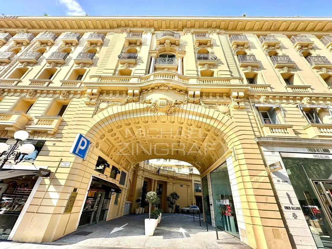 Wohnung in Nizza, Provence-Alpes-Côte d'Azur, Frankreich 1 - 19138018