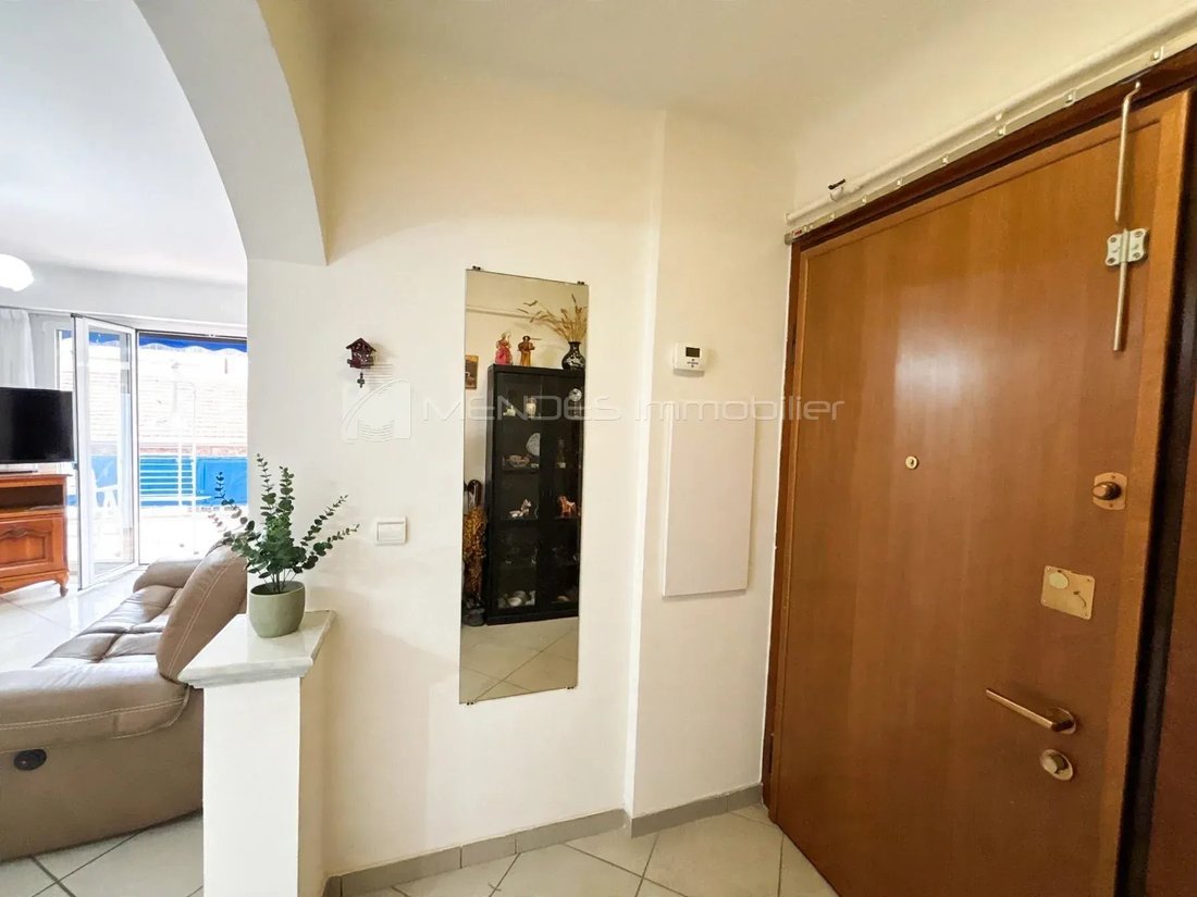 Apartamento en Menton, Provenza-Alpes-Costa Azul, Francia 5 - 19138154