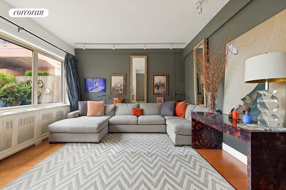 Condo in New York, New York, United States 1 - 19137884