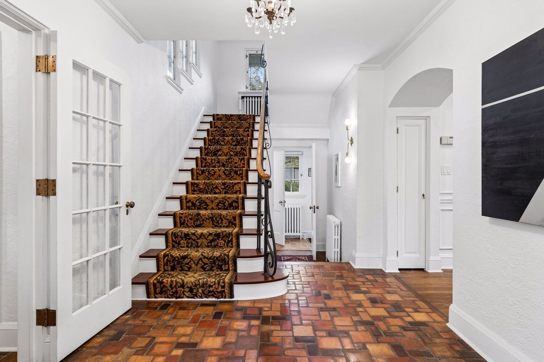 House in Minneapolis, Minnesota, United States 4 - 19138638