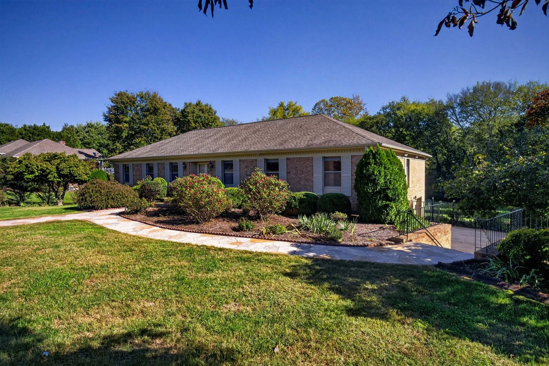 House in Knoxville, Tennessee, United States 1 - 19137991