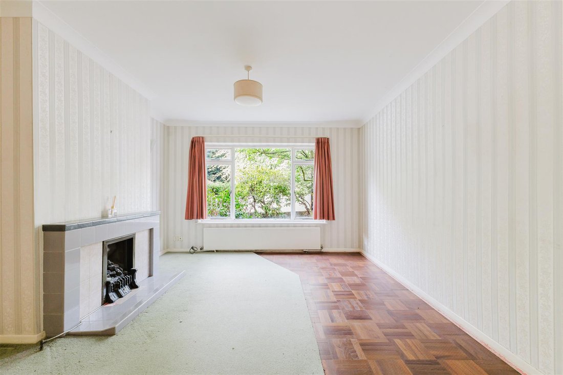 House in Breakspear, Hillingdon, England 2 - 19137951