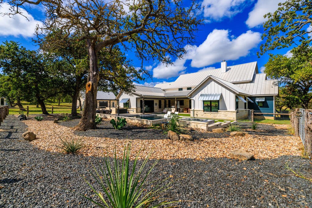 House in Fredericksburg, Texas, United States 3 - 19138672