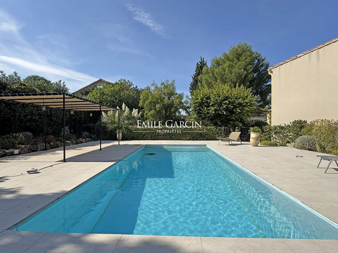 Villa à Fontvieille, Provence-Alpes-Côte d'Azur, France 3 - 19138707
