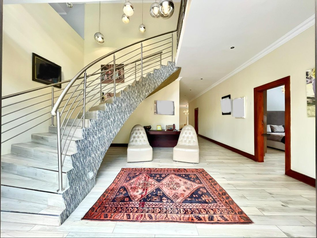 House in Sandton, Gauteng, South Africa 3 - 19137911
