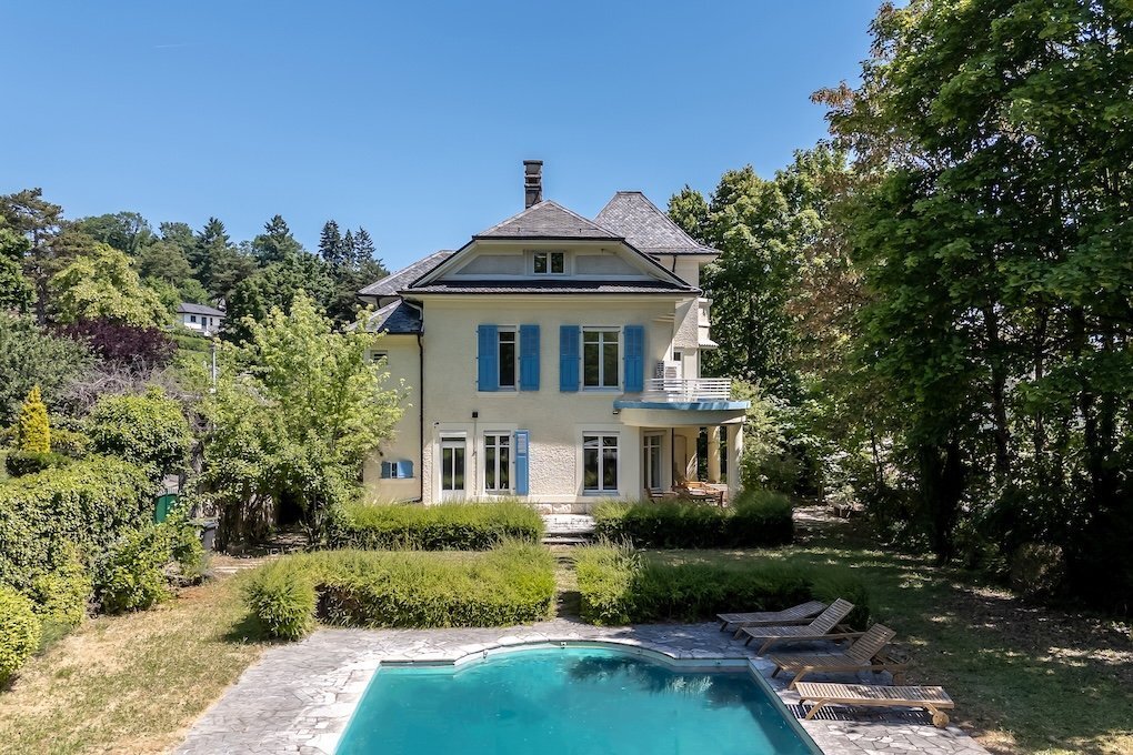 Apartment in Divonne-les-Bains, Auvergne-Rhône-Alpes, France 1 - 19138036