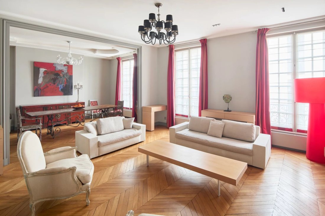 Apartment in Porte Dauphine, Paris 16e Arrondissement, Paris 4 - 19137902