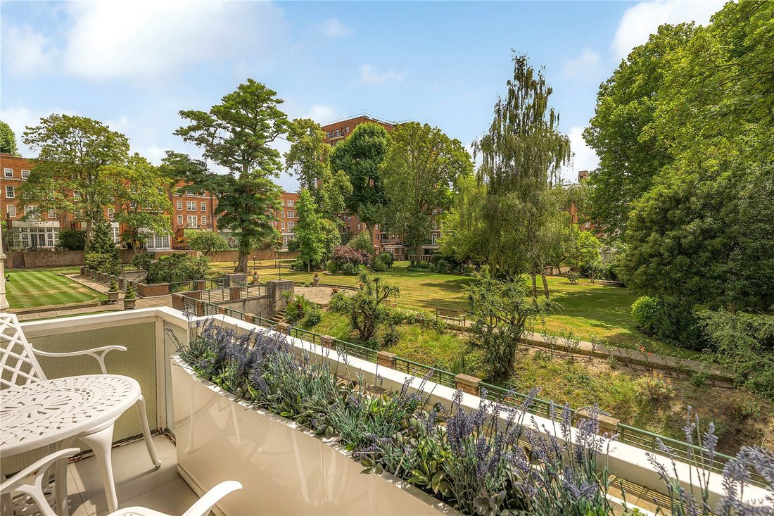 Apartment in Knightsbridge, Kensington And Chelsea, England 3 - 19138033