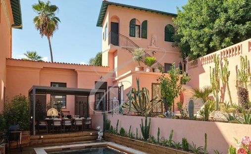 Domaine à Menton, Provence-Alpes-Côte d'Azur, France 1