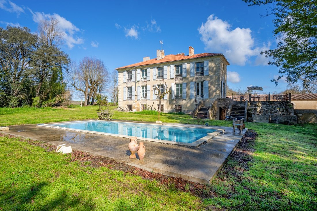 Domaine à Vic-Fezensac, Occitanie, France 1 - 19138109