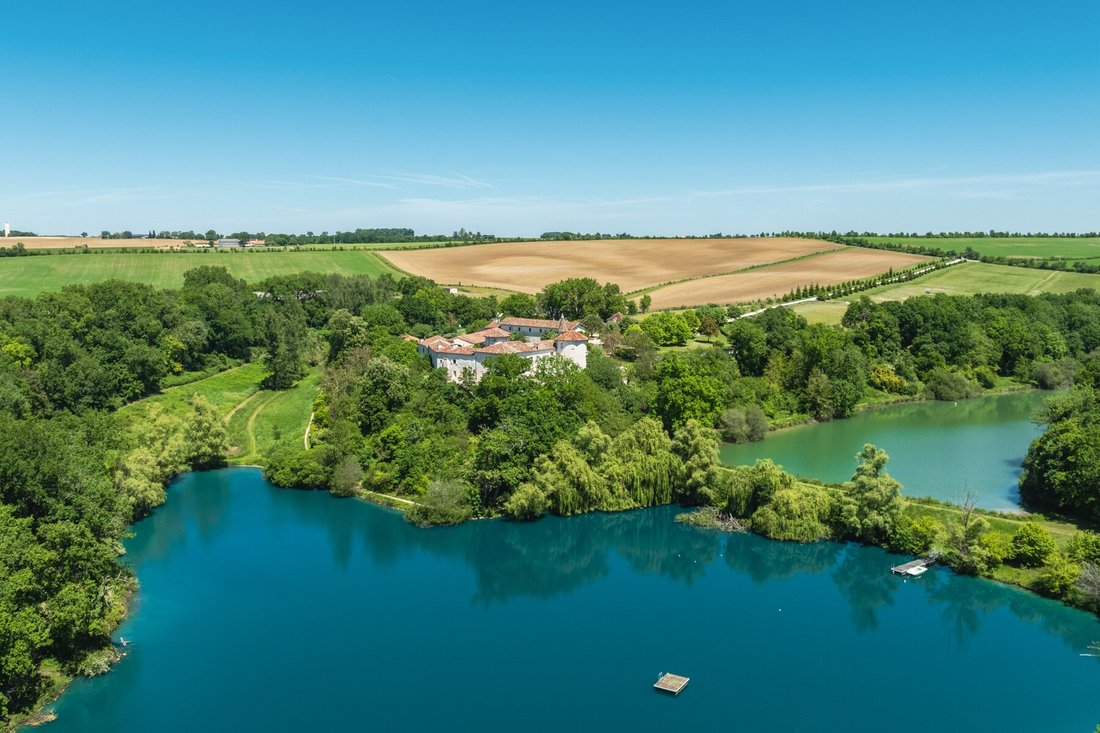 Schloss in Faubourg Nord, Auch, Frankreich 4 - 19138089