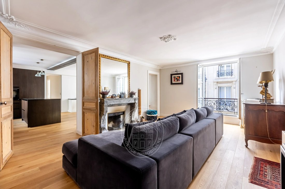 Appartement à Saint Thomas d'Aquin, Paris 7e Arrondissement, Paris 4 - 19138348