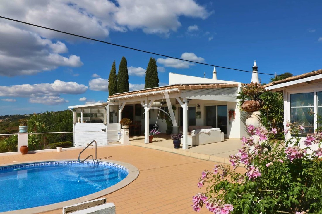 Villa in São Brás de Alportel, Algarve, Portugal 1 - 19138460