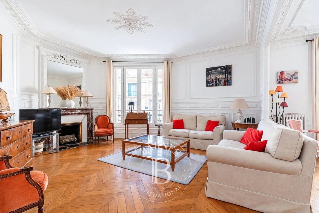 Apartment in Parchamp–Albert Kahn, Boulogne-Billancourt, France 2 - 19138144