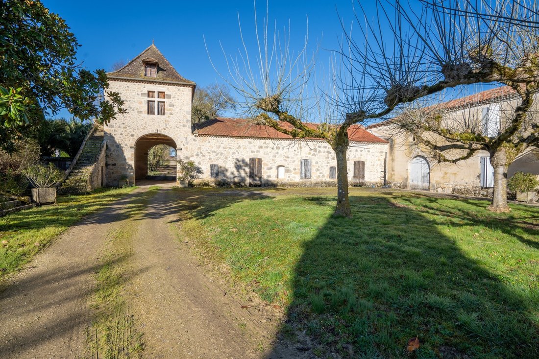 Domaine à Nord, Condom, France 3 - 19138085