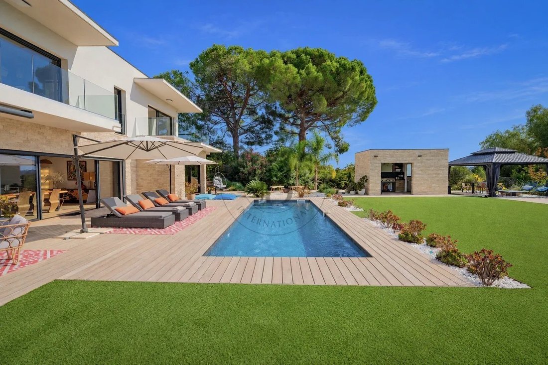Casa en Mougins, Provenza-Alpes-Costa Azul, Francia 4 - 19138302