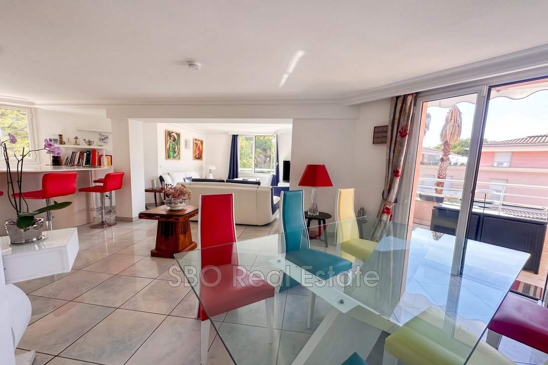 Appartamento a Cannes, Provenza-Alpi-Costa Azzurra, Francia 2 - 19138405