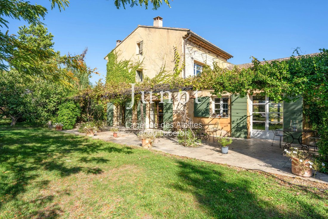 Landhaus in Gordes, Provence-Alpes-Côte d'Azur, Frankreich 2 - 19060622