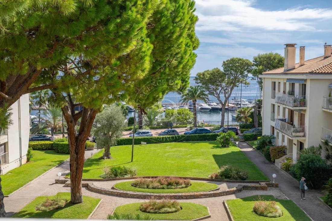 Apartment in Saint-Jean-Cap-Ferrat, Provence-Alpes-Côte d'Azur, France 2 - 19137783