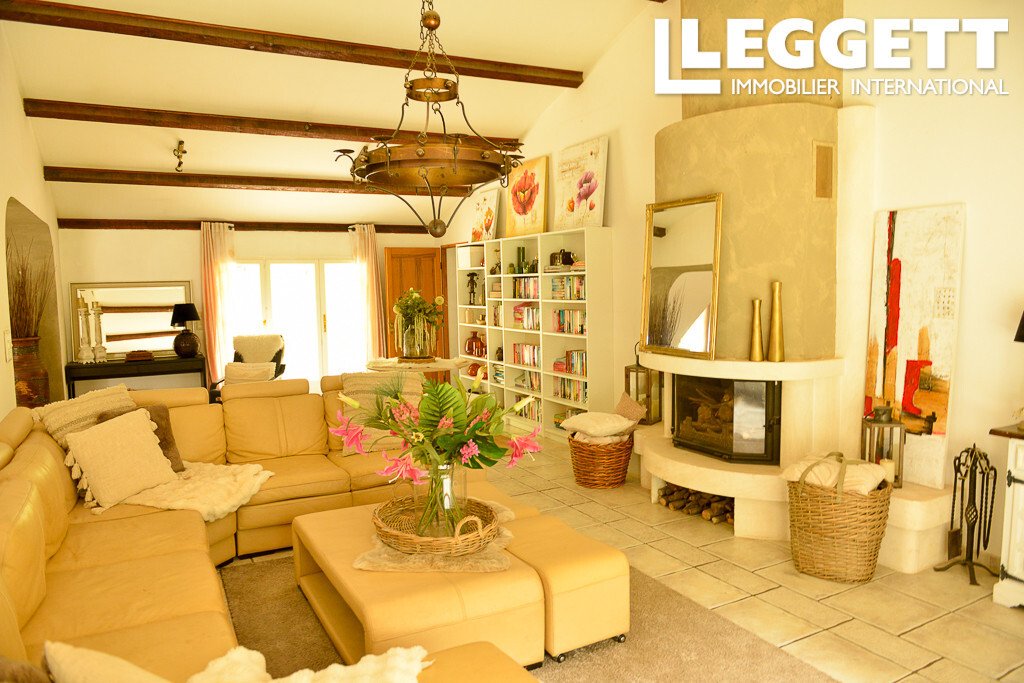 Casa en Hyères, Provenza-Alpes-Costa Azul, Francia 4 - 14351524