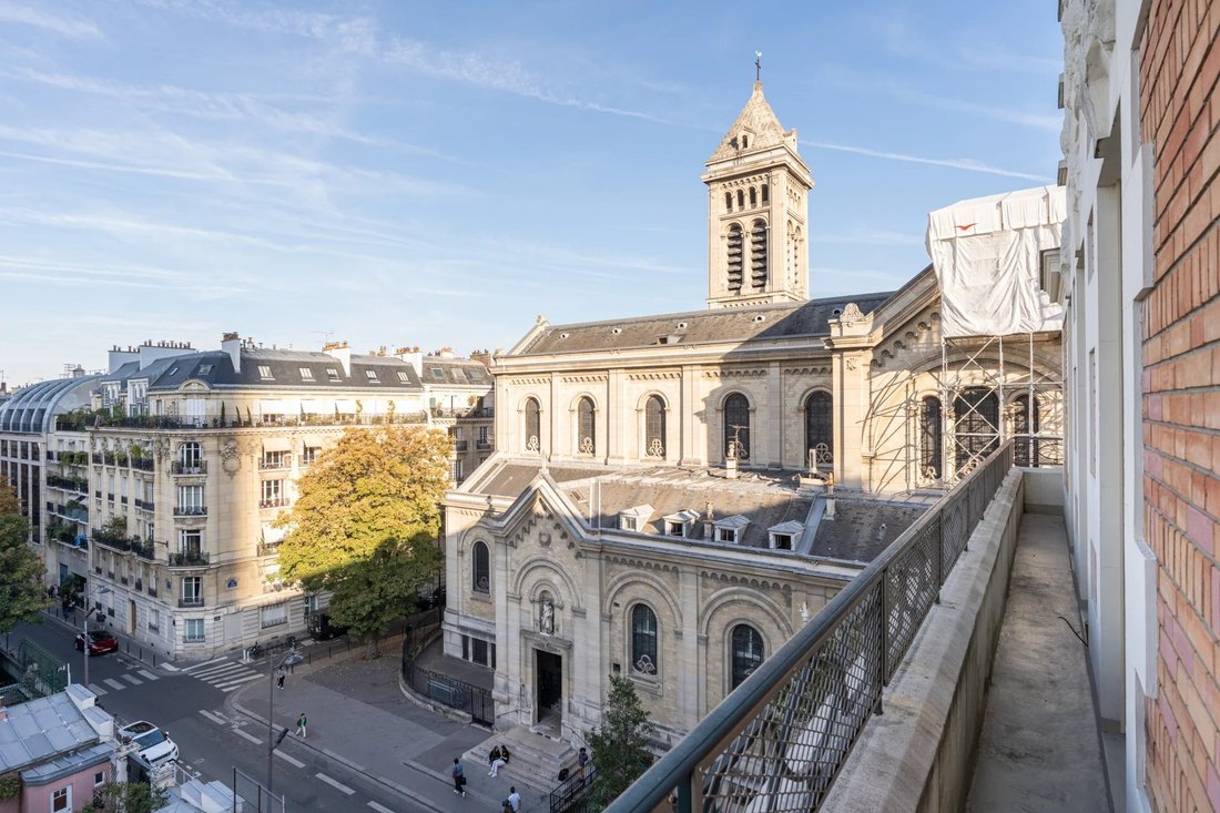 Appartement à Saint Placide, Paris 6e Arrondissement, Paris 4 - 19137755