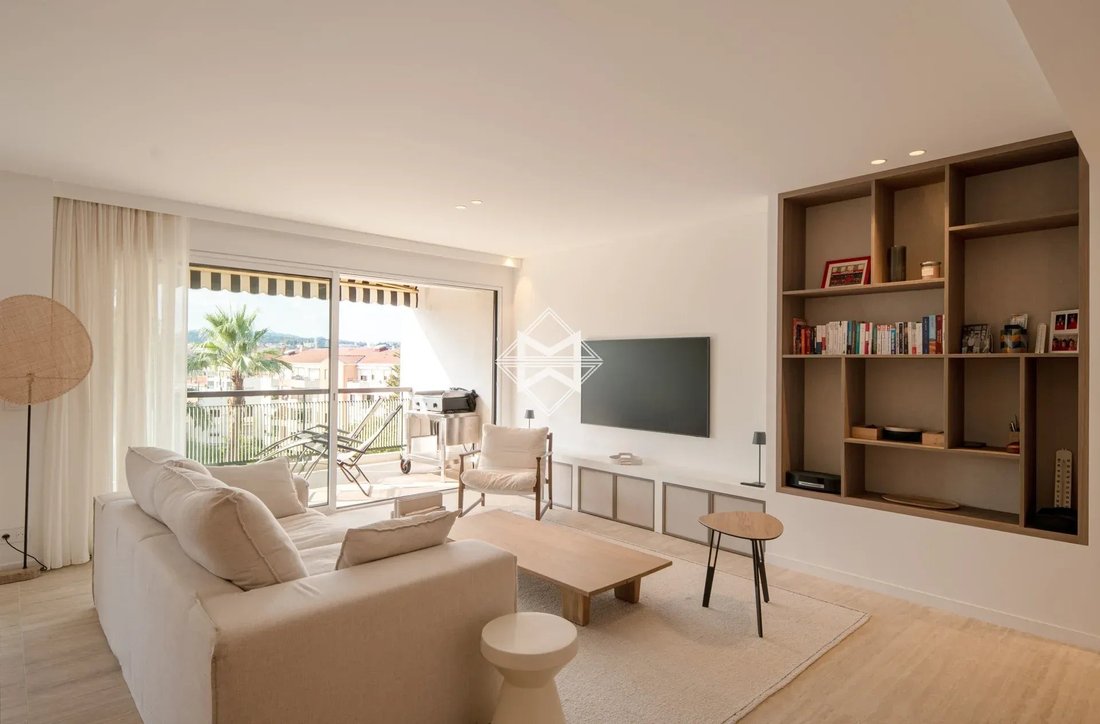 Apartment in Montfleury, Cannes, France 3 - 19138286