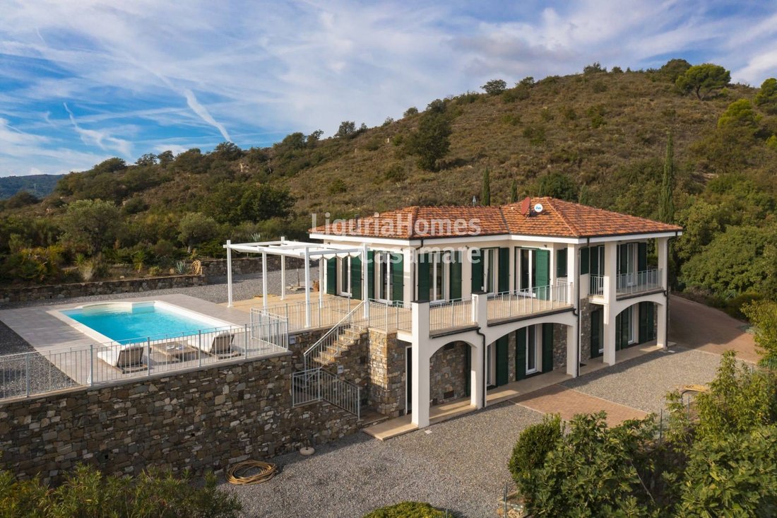 Villa in Dolcedo, Ligurien, Italien 1 - 11297130