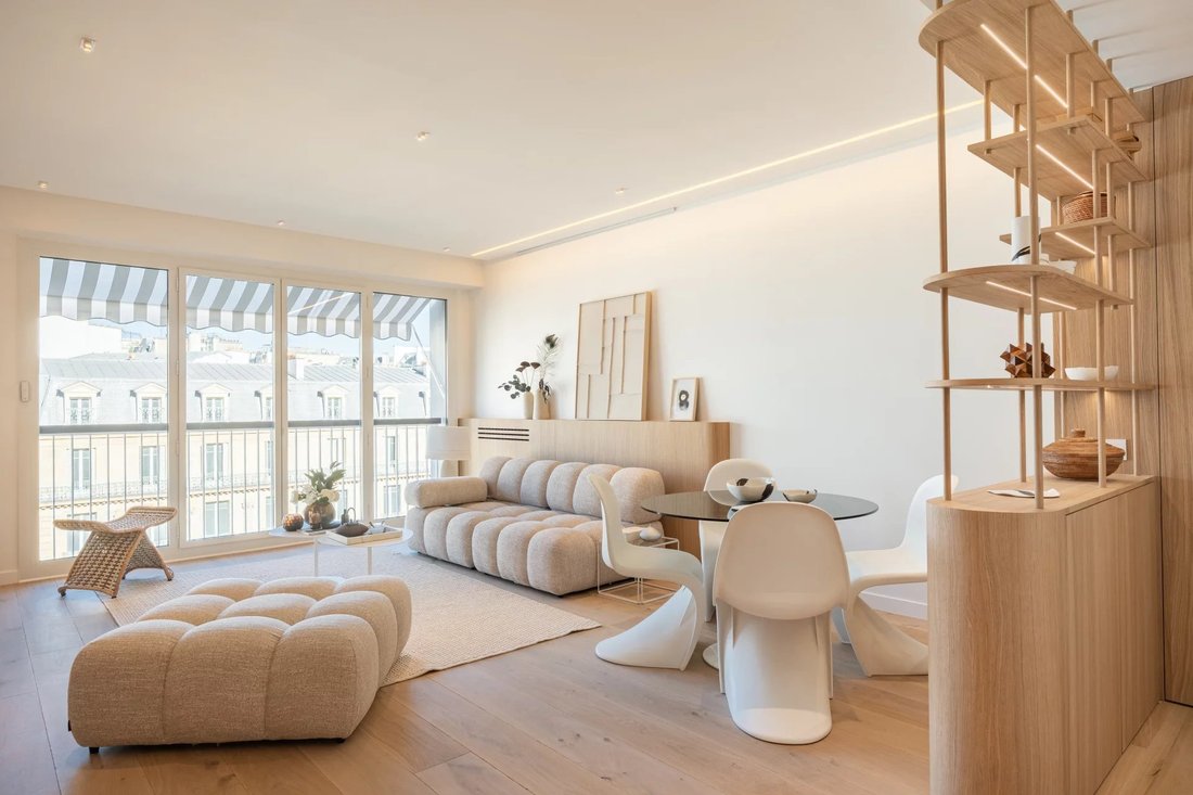 Appartement à Triangle d'Or, Paris 8e Arrondissement, Paris 1 - 19137748