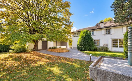 House in Satigny, Canton of Geneva, Switzerland 1
