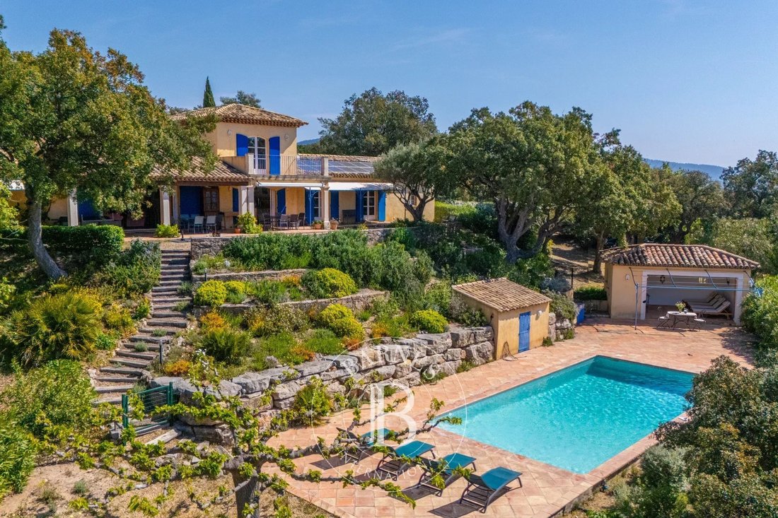 Villa in Le Plan-de-la-Tour, Provence-Alpes-Côte d'Azur, Frankreich 2 - 17670541