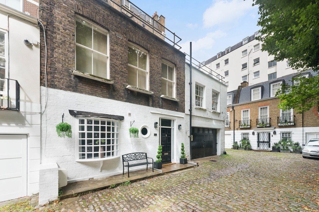 Apartment in Knightsbridge, Kensington And Chelsea, England 1 - 19137939