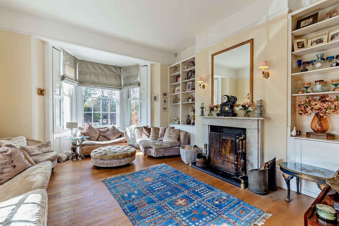House in Ash Vale, England 3 - 19137757