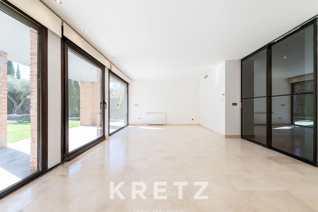 House in Villanueva de la Canada, Comunidad de Madrid, Spain 4 - 19138070