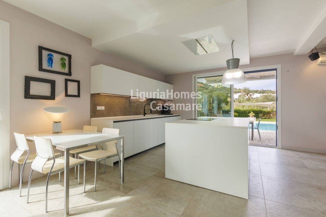 Villa a Poggi, Imperia, Liguria 4 - 11297131