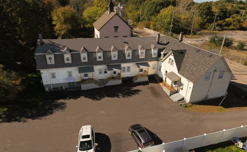 Haus in Taunton, Massachusetts, Vereinigte Staaten 1