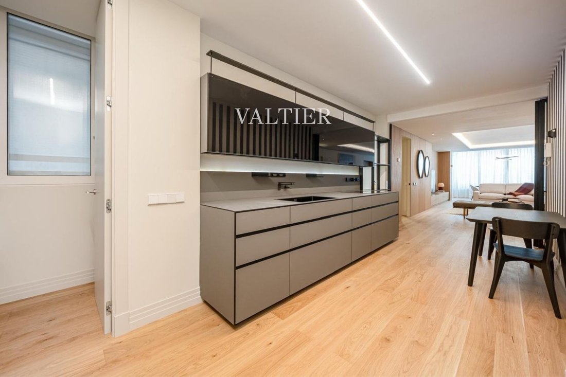 Wohnung in Retiro, Madrid, Spanien 2 - 19138049