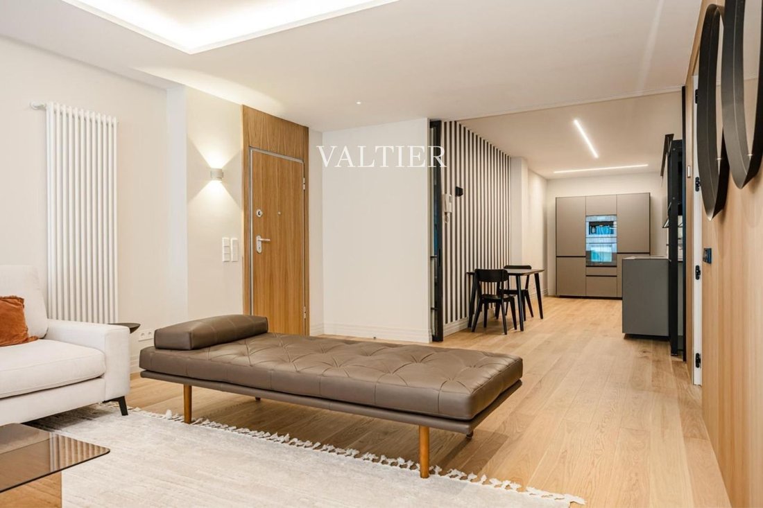 Wohnung in Retiro, Madrid, Spanien 3 - 19138049