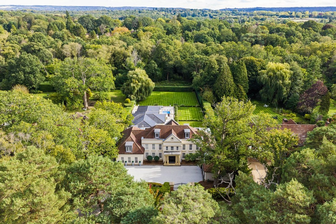 Haus in Whitmoor, Worplesdon, England 2 - 19138053