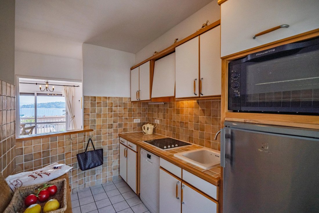 Apartamento en Ville-Les Saquedes-Le Bouillonnet, Sainte-Maxime, Francia 4 - 19138301
