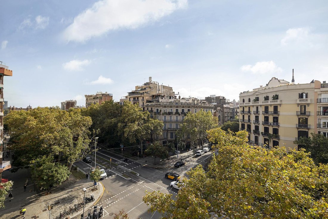 Appartement à Eixample, Barcelone, Espagne 4 - 19137864