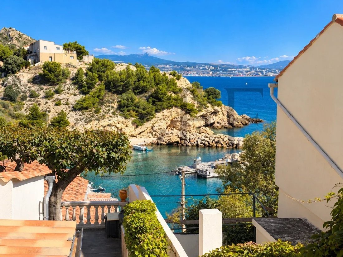 House in Le Rove, Provence-Alpes-Côte d'Azur, France 1 - 19138365